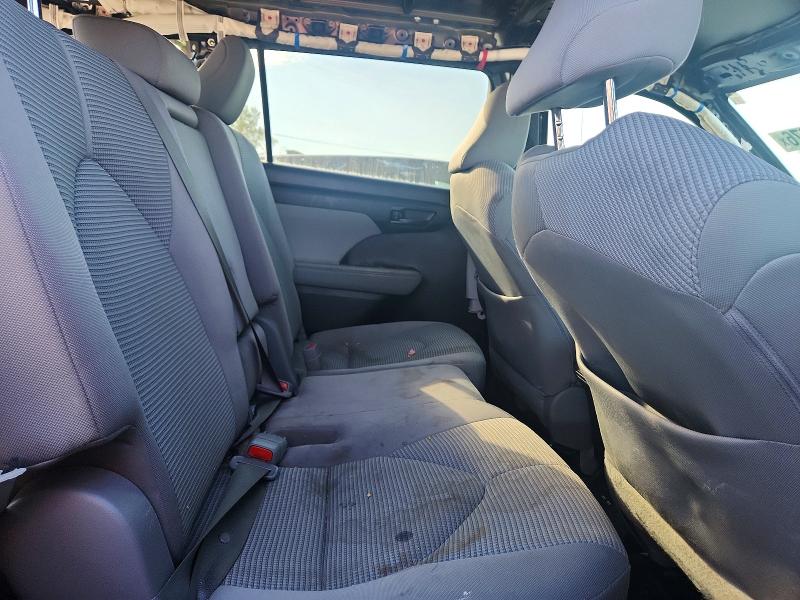 Снимка 11 от търг – 2021 TOYOTA HIGHLANDER с VIN 5TDBZRBH2MS059060