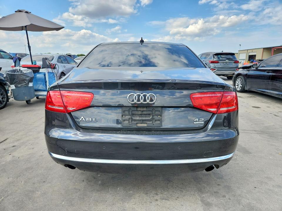 Zdjęcie 6 z aukcji – 2011 AUDI A8 z VIN WAURVAFD0BN024990