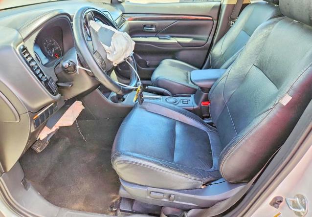 Снимка 7 от търг – 2016 MITSUBISHI OUTLANDER с VIN JA4AD3A31GZ064017