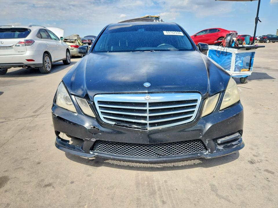 Photo 5 from auction – 2010 MERCEDES-BENZ E with VIN WDDHF5GBXAA051612