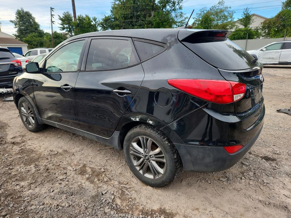 Photo 2 from auction – 2015 HYUNDAI TUCSON with VIN KM8JTCAF5FU071420