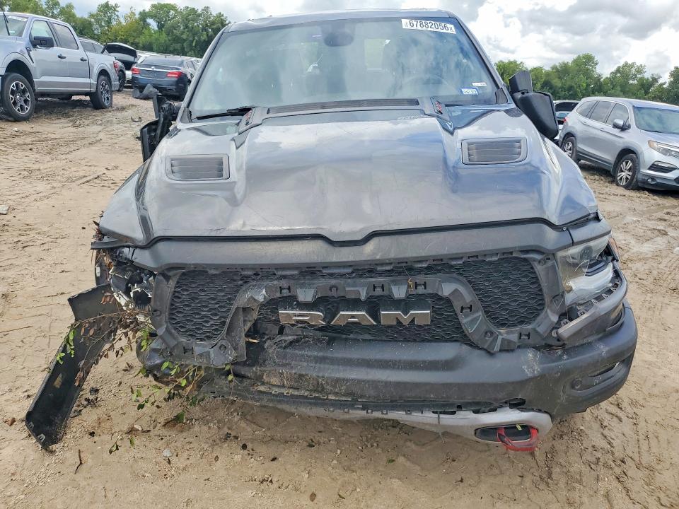 Photo 5 from auction – 2020 RAM 1500 with VIN 1C6SRFLT3LN313467