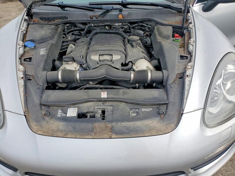Photo 12 from auction – 2012 PORSCHE CAYENNE with VIN WP1AB2A25CLA45284