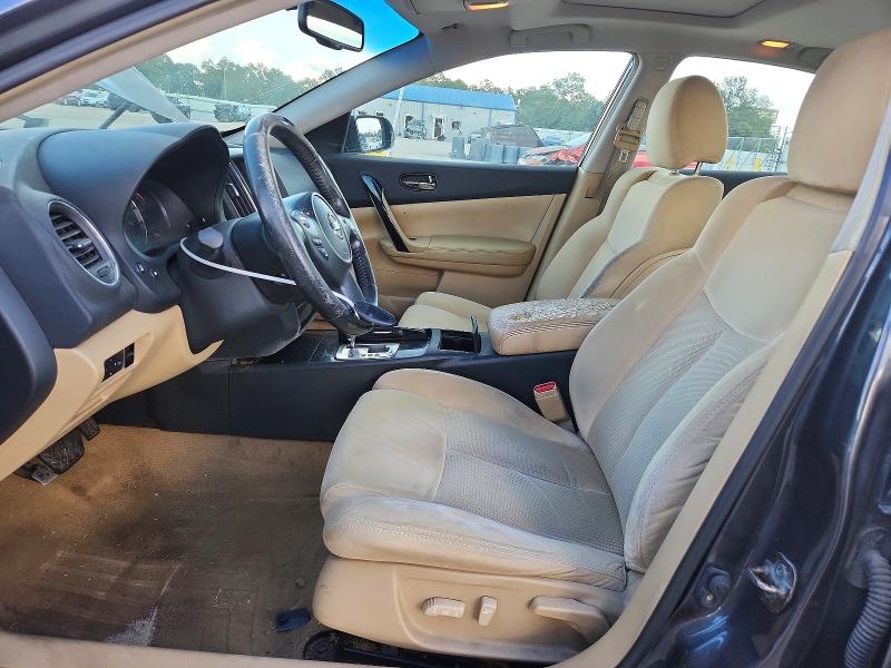 Photo 7 from auction – 2010 NISSAN MAXIMA with VIN 1N4AA5AP5AC869418