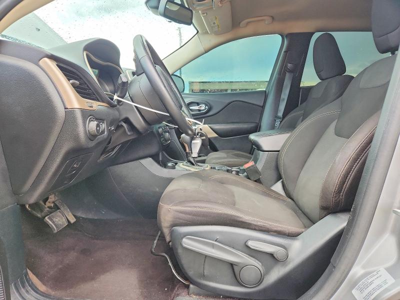 Photo 7 from auction – 2017 JEEP CHEROKEE with VIN 1C4PJMCS7HW656303