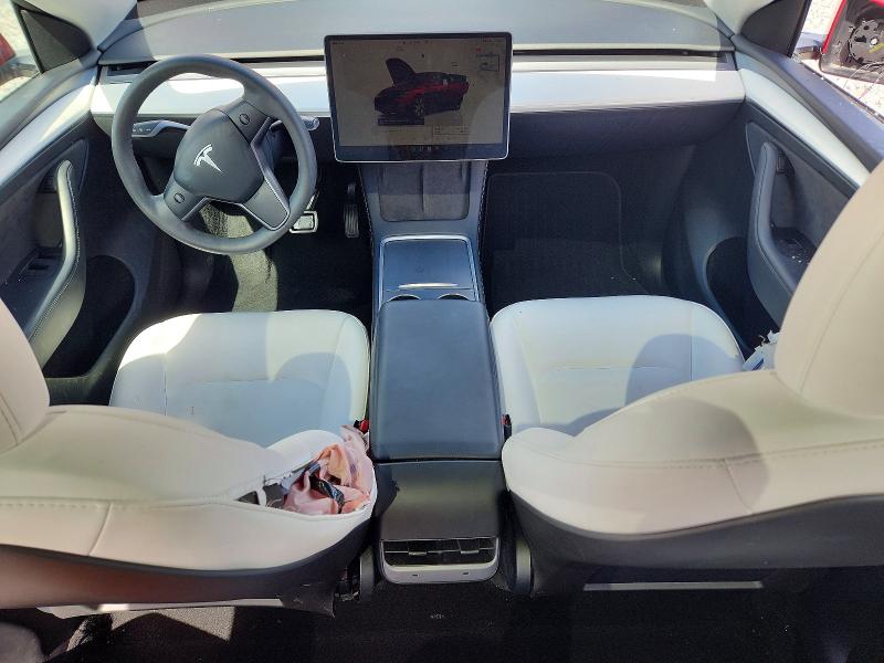 Foto 8 de la subasta – 2024 TESLA MODEL Y con VIN 7SAYGDED3RF089484