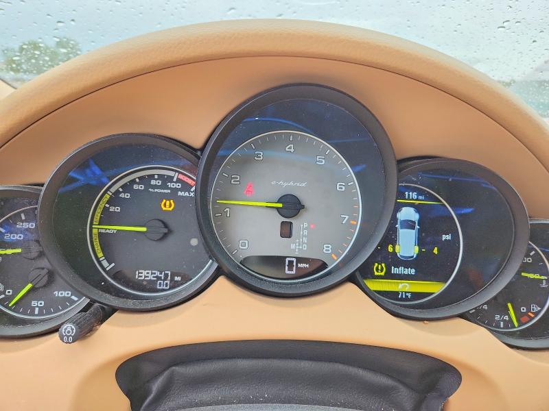 Photo 9 from auction – 2015 PORSCHE CAYENNE with VIN WP1AE2A23FLA53587