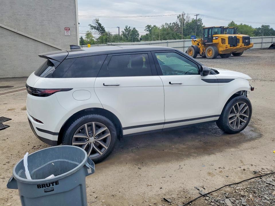 Photo 3 from auction – 2026 LAND ROVER RANGE ROVER EVOQUE with VIN SALZJ2FX0TH310281