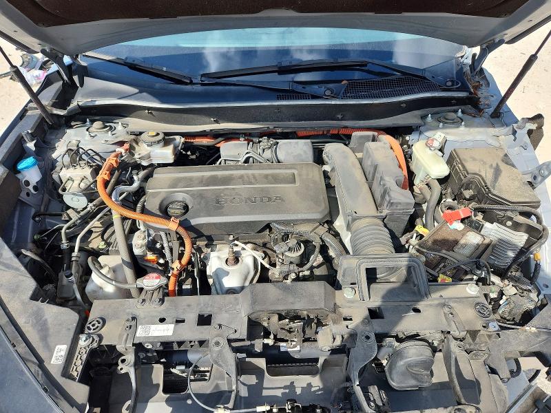 Снимка 12 от търг – 2023 HONDA CR-V с VIN 7FARS5H53PE006468