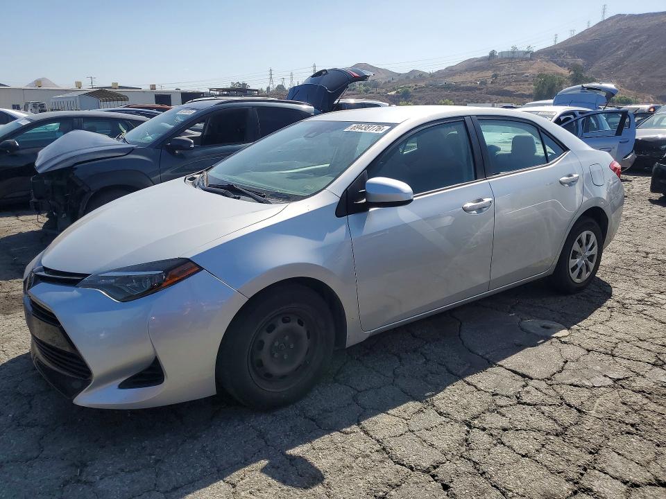 2017 TOYOTA COROLLA - Търг №69438176