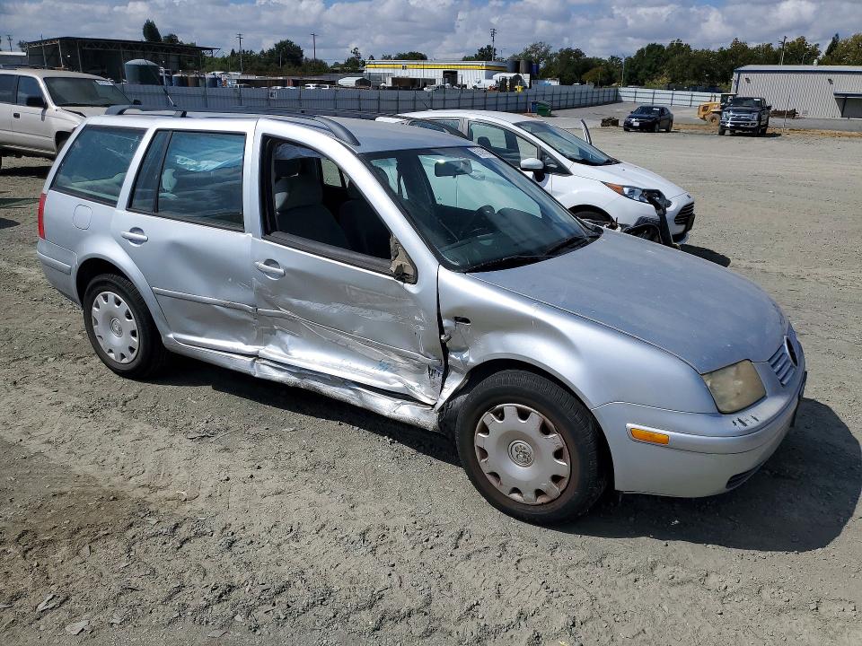 Снимка 4 от търг – 2002 VOLKSWAGEN JETTA с VIN WVWSK61J22W623133