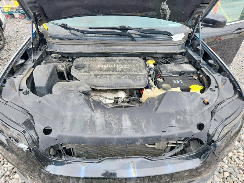 Photo 11 from auction – 2019 JEEP CHEROKEE with VIN 1C4PJLCB2KD148091