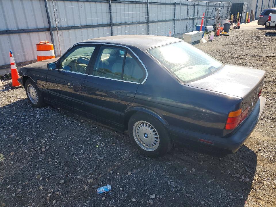 Photo 2 from auction – 1995 BMW 525 with VIN WBAHD5327SGB38257