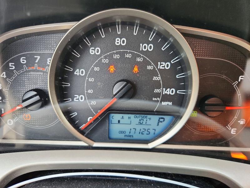 Photo 9 from auction – 2013 TOYOTA RAV4 with VIN JTMRFREV0DD014655