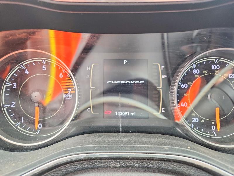 Photo 9 from auction – 2019 JEEP CHEROKEE with VIN 1C4PJMLB6KD273746