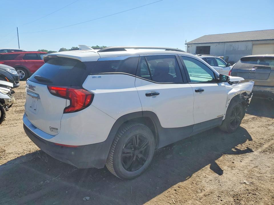 Photo 3 from auction – 2020 GMC TERRAIN with VIN 3GKALMEV2LL208786