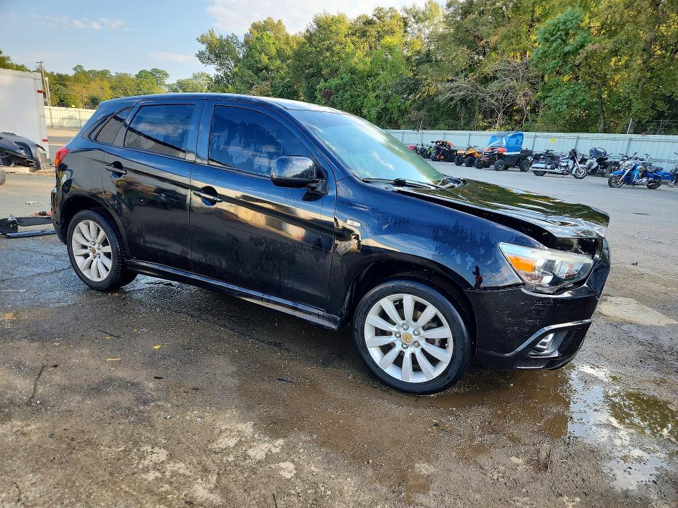 Photo 4 from auction – 2011 MITSUBISHI OUTLANDER SPORT with VIN JA4AR4AU6BZ024900