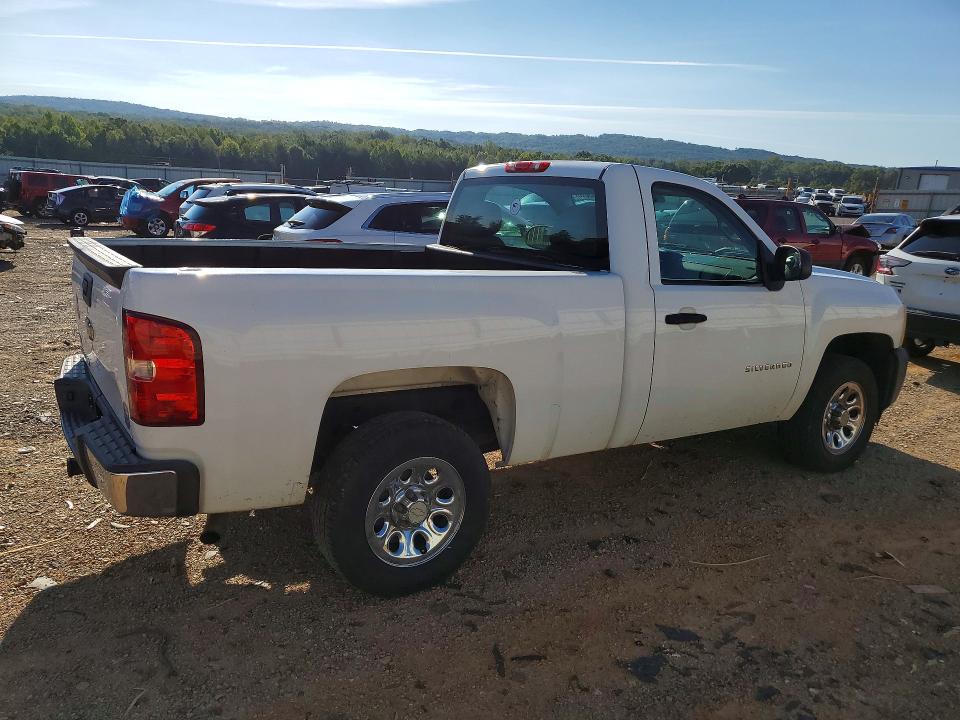 Photo 3 from auction – 2009 CHEVROLET SILVERADO with VIN 1GCEC14C69Z280264