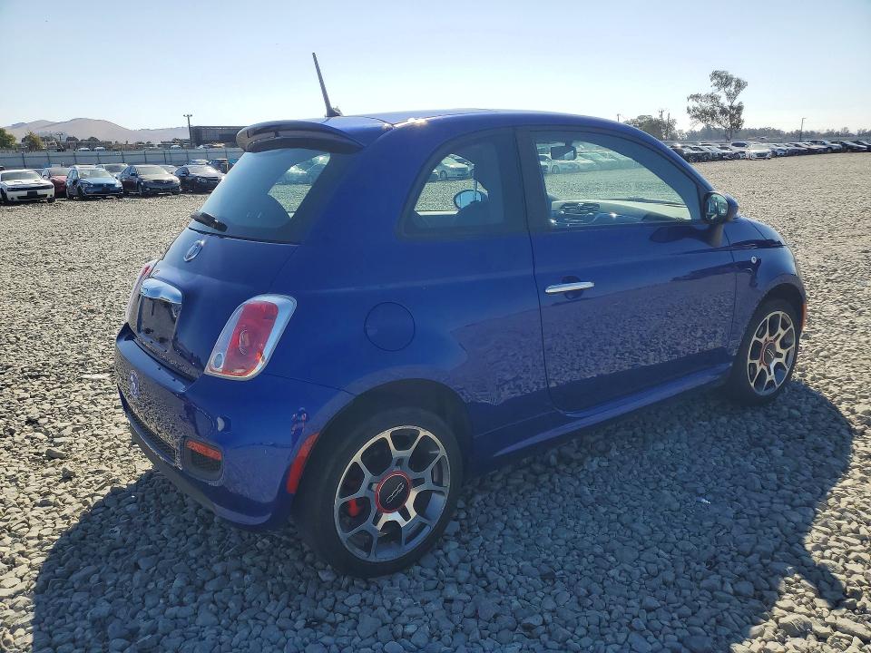 صورة رقم 3 من المزاد - 2012 FIAT 500 مع VIN 3C3CFFBR9CT400371