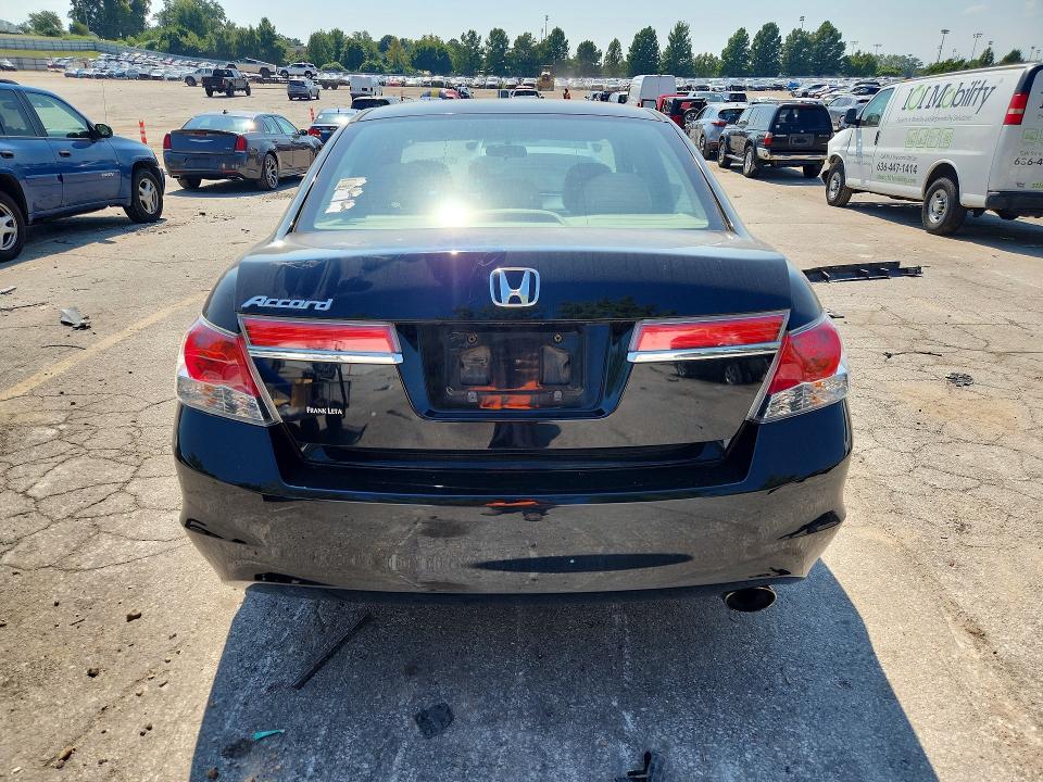 Photo 6 from auction – 2012 HONDA ACCORD with VIN 1HGCP2F47CA112079