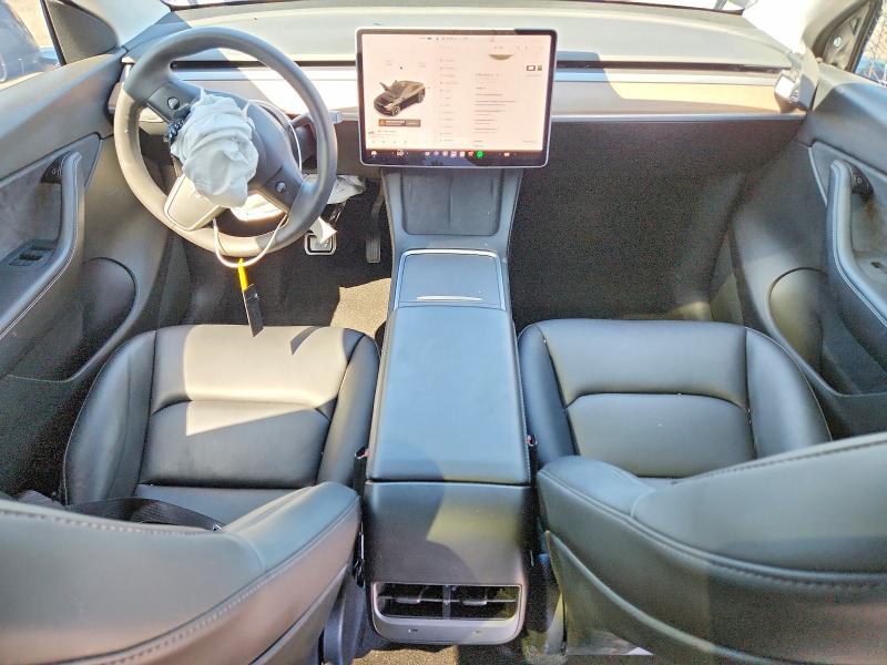 Снимка 8 от търг – 2021 TESLA MODEL Y с VIN 5YJYGDEE3MF180236