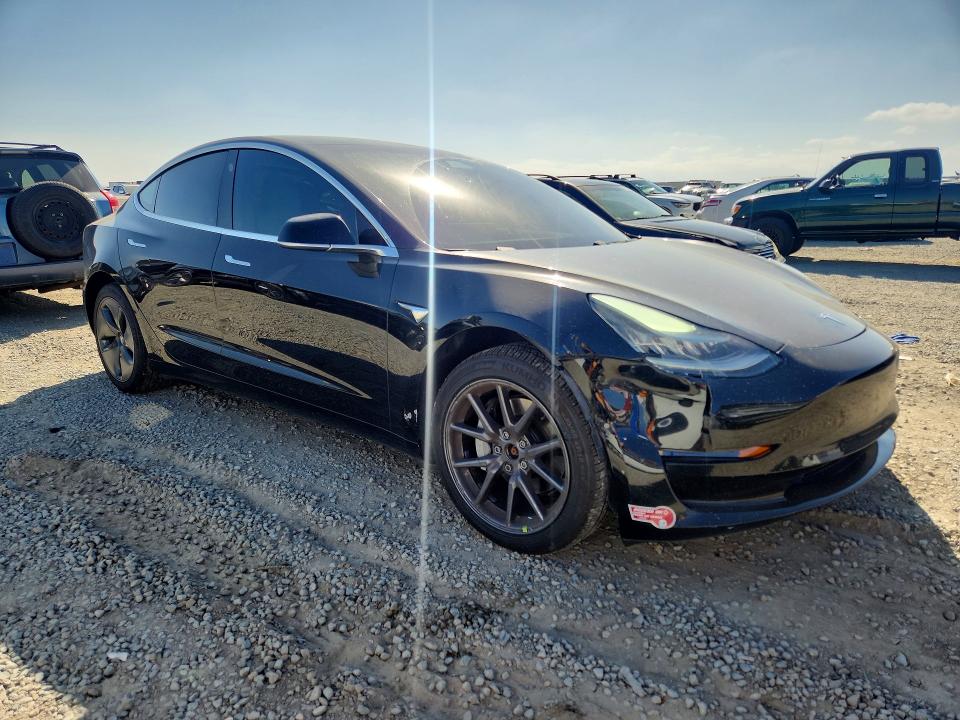 صورة رقم 4 من المزاد - 2020 TESLA MODEL 3 مع VIN 5YJ3E1EBXLF806643