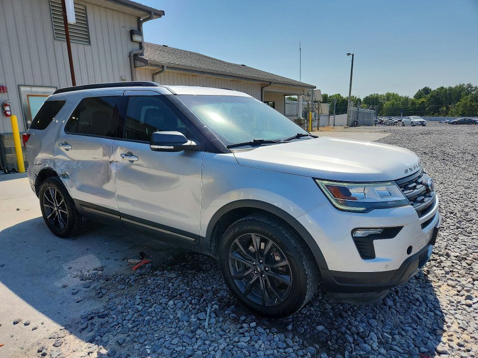 Снимка 4 от търг – 2018 FORD EXPLORER с VIN 1FM5K8D81JGC27376