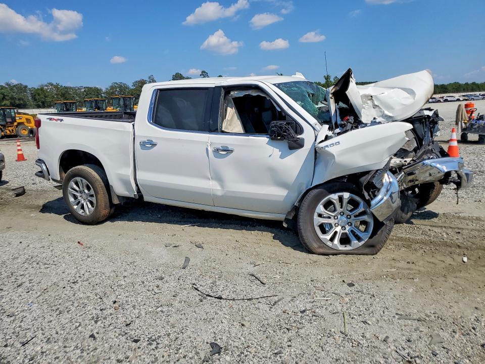 Photo 4 from auction – 2026 CHEVROLET SILVERADO with VIN 2GCUKGED2T1103719