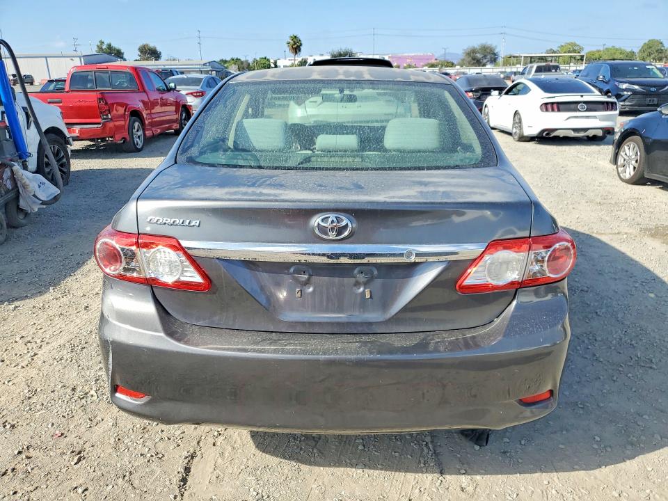 Photo 6 from auction – 2011 TOYOTA COROLLA with VIN JTDBU4EE1B9161982