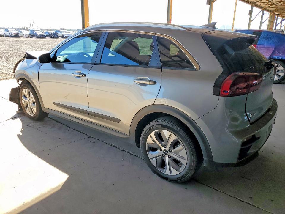Zdjęcie 2 z aukcji – 2022 KIA NIRO EV z VIN KNDCC3LG6N5127313
