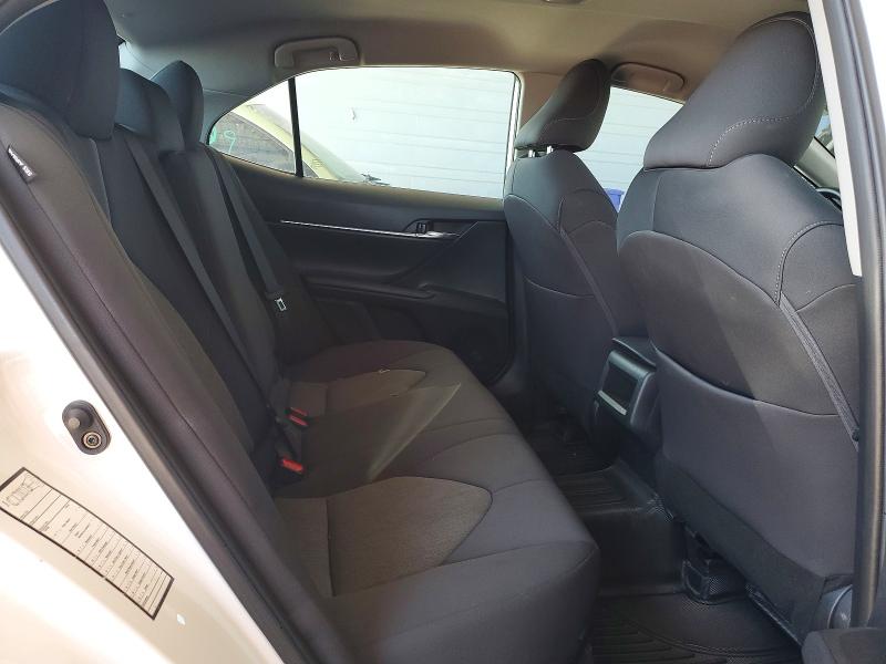 Снимка 10 от търг – 2024 TOYOTA CAMRY с VIN 4T1C11AK0RU899928