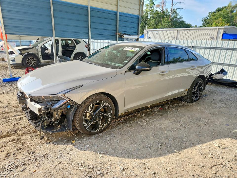 KIA K5 2025 с VIN KNAG64J70S5325363 - Фото с аукциона