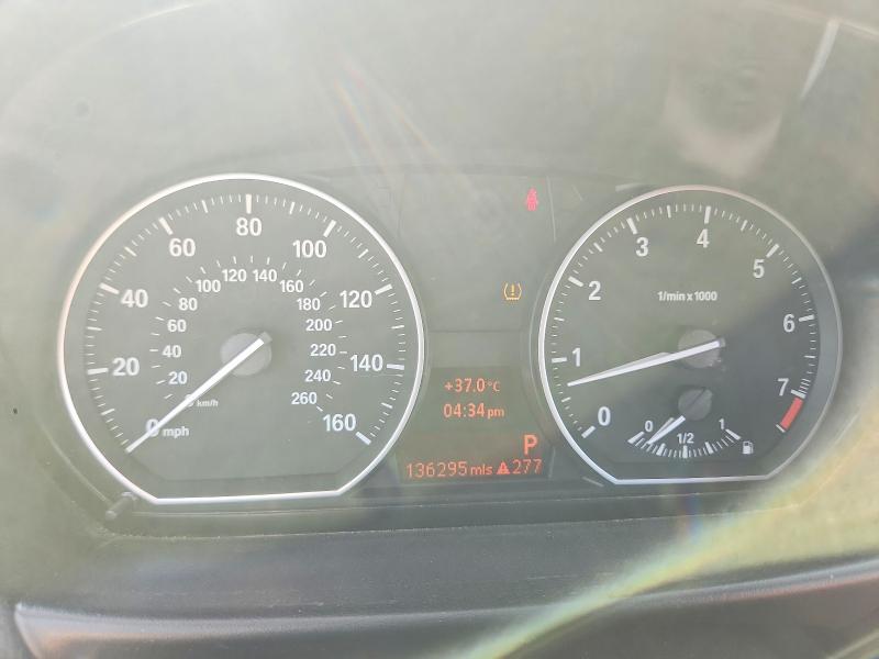 Photo 9 from auction – 2010 BMW 128 with VIN WBAUL7C54AVJ78231
