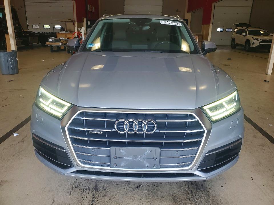 صورة رقم 5 من المزاد - 2018 AUDI Q5 مع VIN WA1BNAFY7J2135358