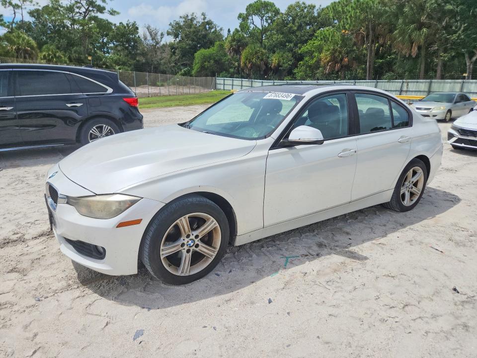 BMW 328 2013 with VIN WBA3B3C56DF535169 - Photo from auction