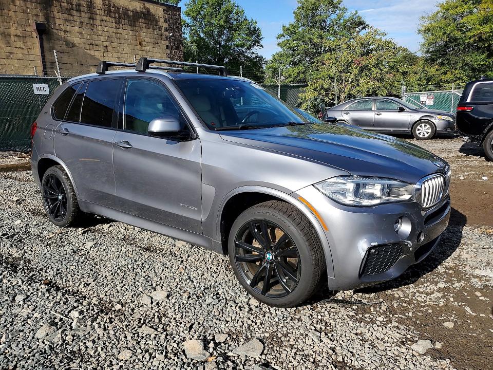 Foto 4 de la subasta – 2017 BMW X5 con VIN 5UXKT0C5XH0S80303