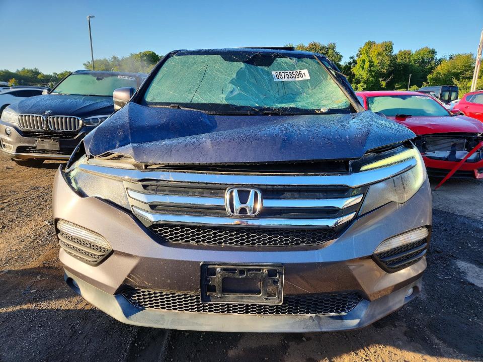 Photo 5 from auction – 2017 HONDA PILOT with VIN 5FNYF6H54HB002514