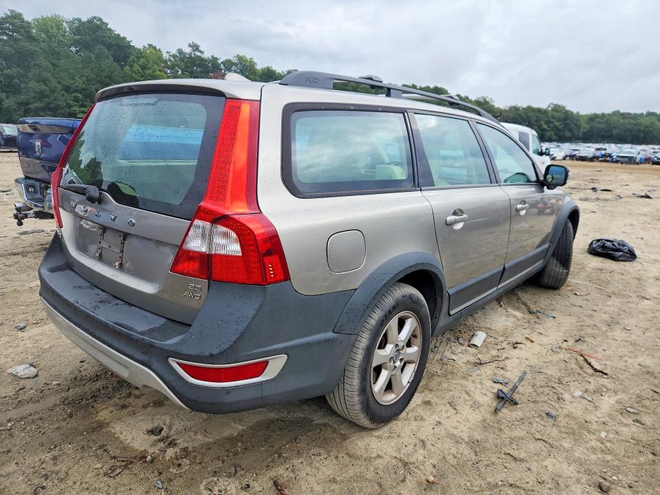 Photo 3 from auction – 2008 VOLVO XC70 with VIN YV4BZ982881020315