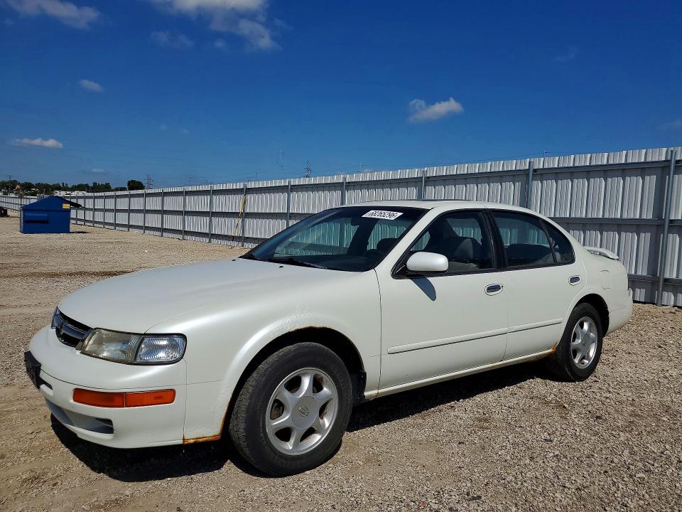 1999 NISSAN MAXIMA - Търг №68265296