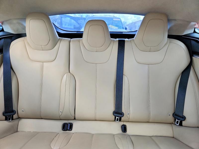 Zdjęcie 10 z aukcji – 2017 TESLA MODEL S z VIN 5YJSA1E29HF198466