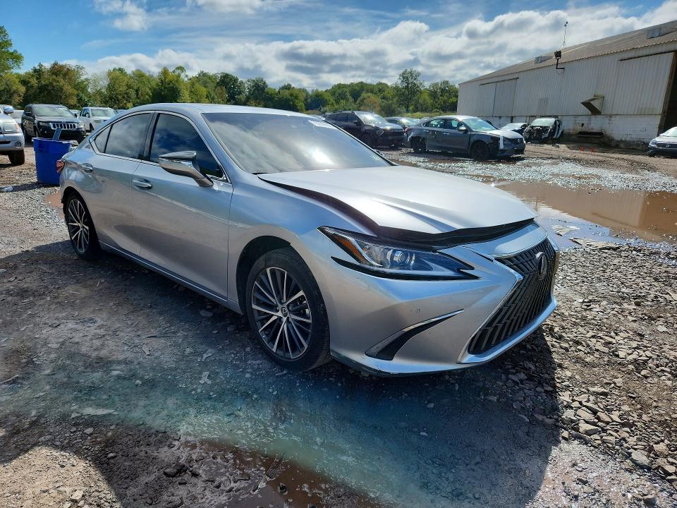 Снимка 4 от търг – 2025 LEXUS ES 300H с VIN 58ADA1C12SU066381
