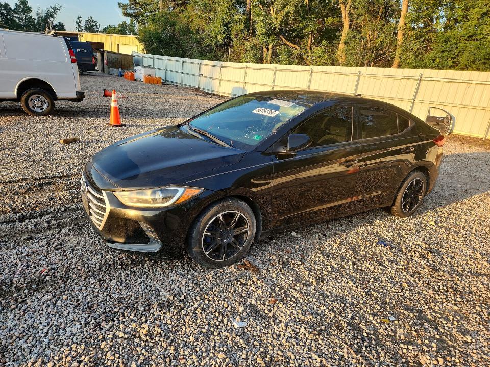 HYUNDAI ELANTRA 2017 с VIN 5NPD74LF1HH197294 - Снимка от търг