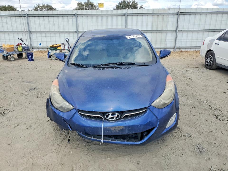 Photo 5 from auction – 2013 HYUNDAI ELANTRA with VIN KMHDH4AE2DU688752