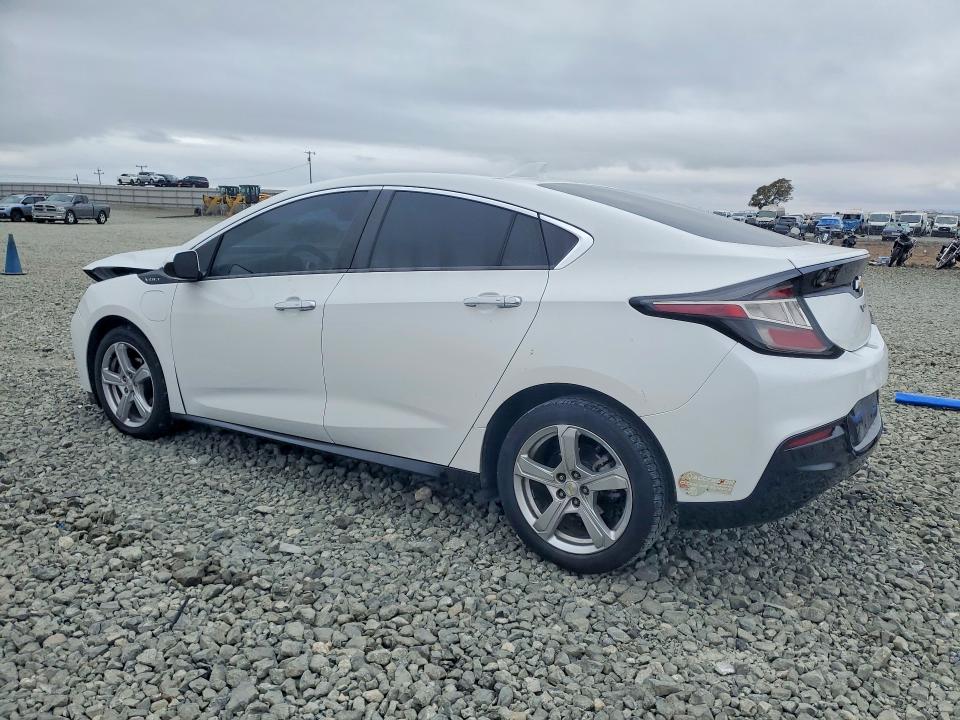 Photo 2 from auction – 2018 CHEVROLET VOLT with VIN 1G1RC6S54JU107503