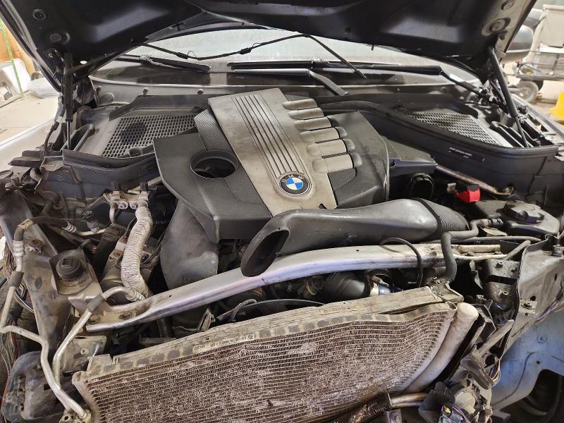 صورة رقم 12 من المزاد - 2011 BMW X5 مع VIN 5UXZW0C50BL662819