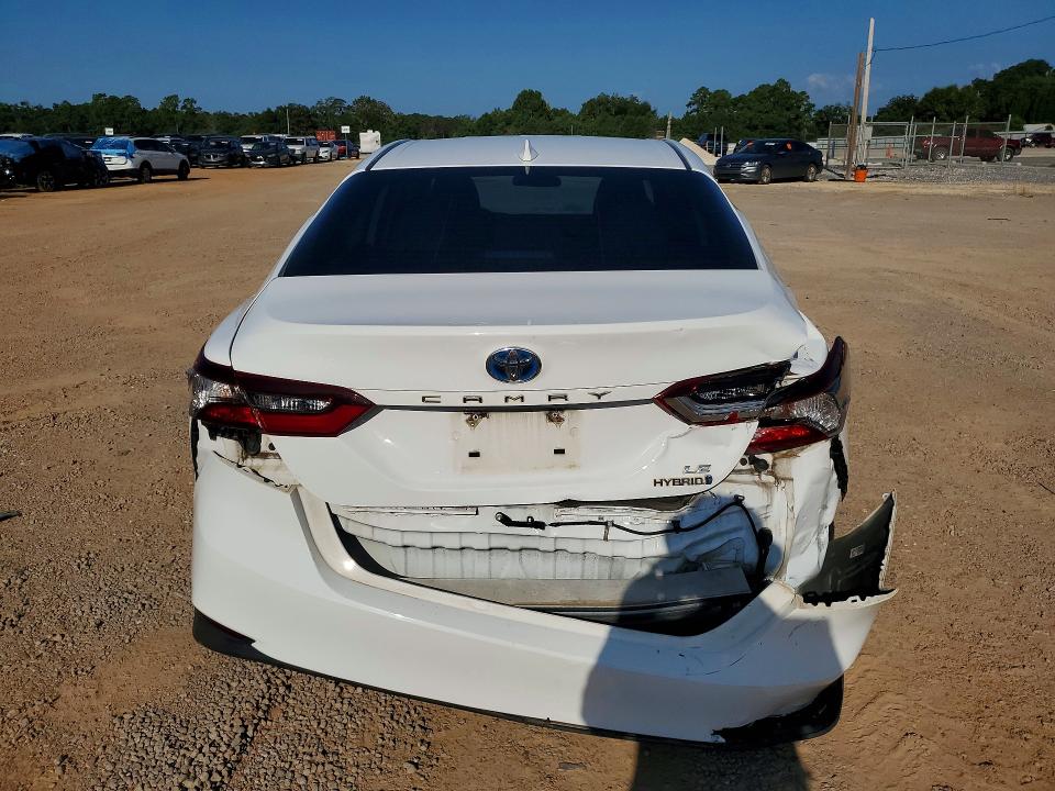 Photo 6 from auction – 2021 TOYOTA CAMRY with VIN 4T1C31AK4MU554291