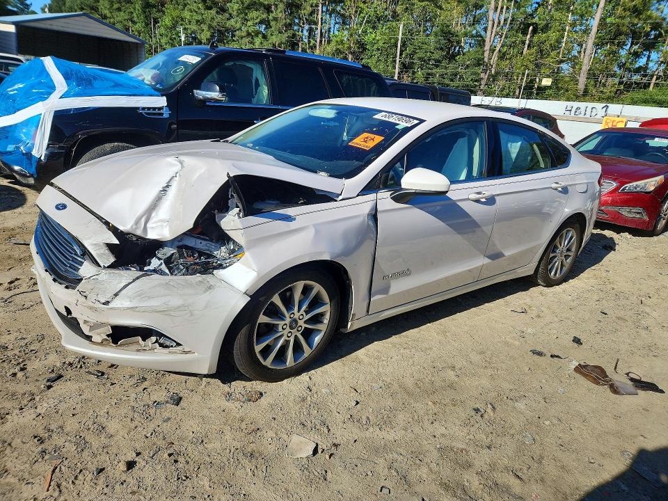FORD FUSION 2017 with VIN 3FA6P0LU3HR347912 - Photo from auction