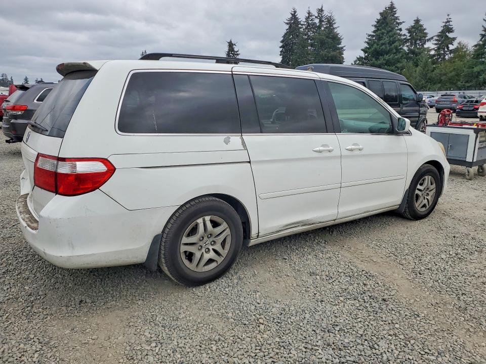 Zdjęcie 3 z aukcji – 2005 HONDA ODYSSEY z VIN 5FNRL38435B007797