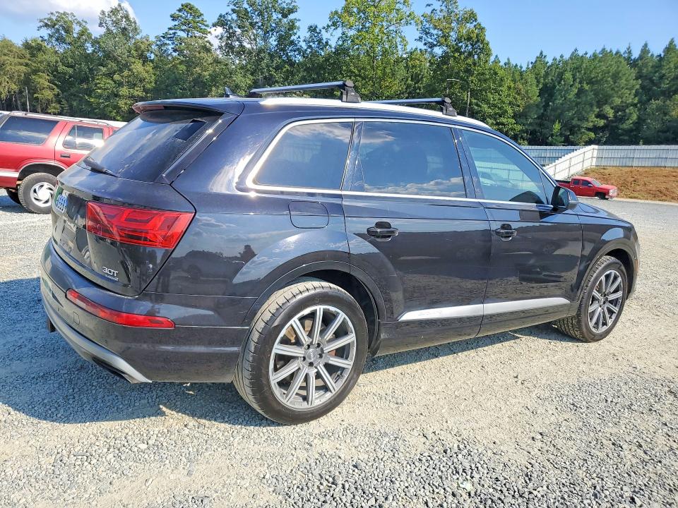 Photo 3 from auction – 2017 AUDI Q7 with VIN WA1LAAF72HD004652