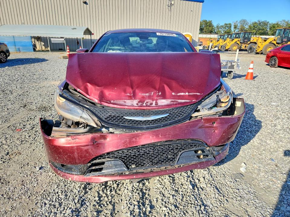 Foto 5 de la subasta – 2015 CHRYSLER 200 con VIN 1C3CCCBB1FN573073